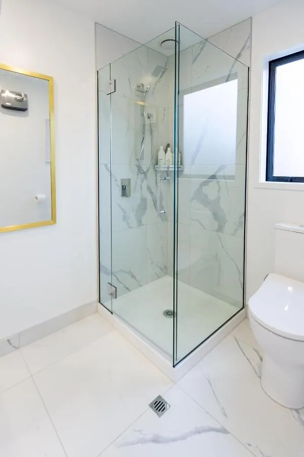 Luxury Escape For 2, Single Level Studio, Papanui Christchurch New Zealand